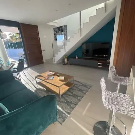 De Luxe Piscine Privee Benidorm Villa *